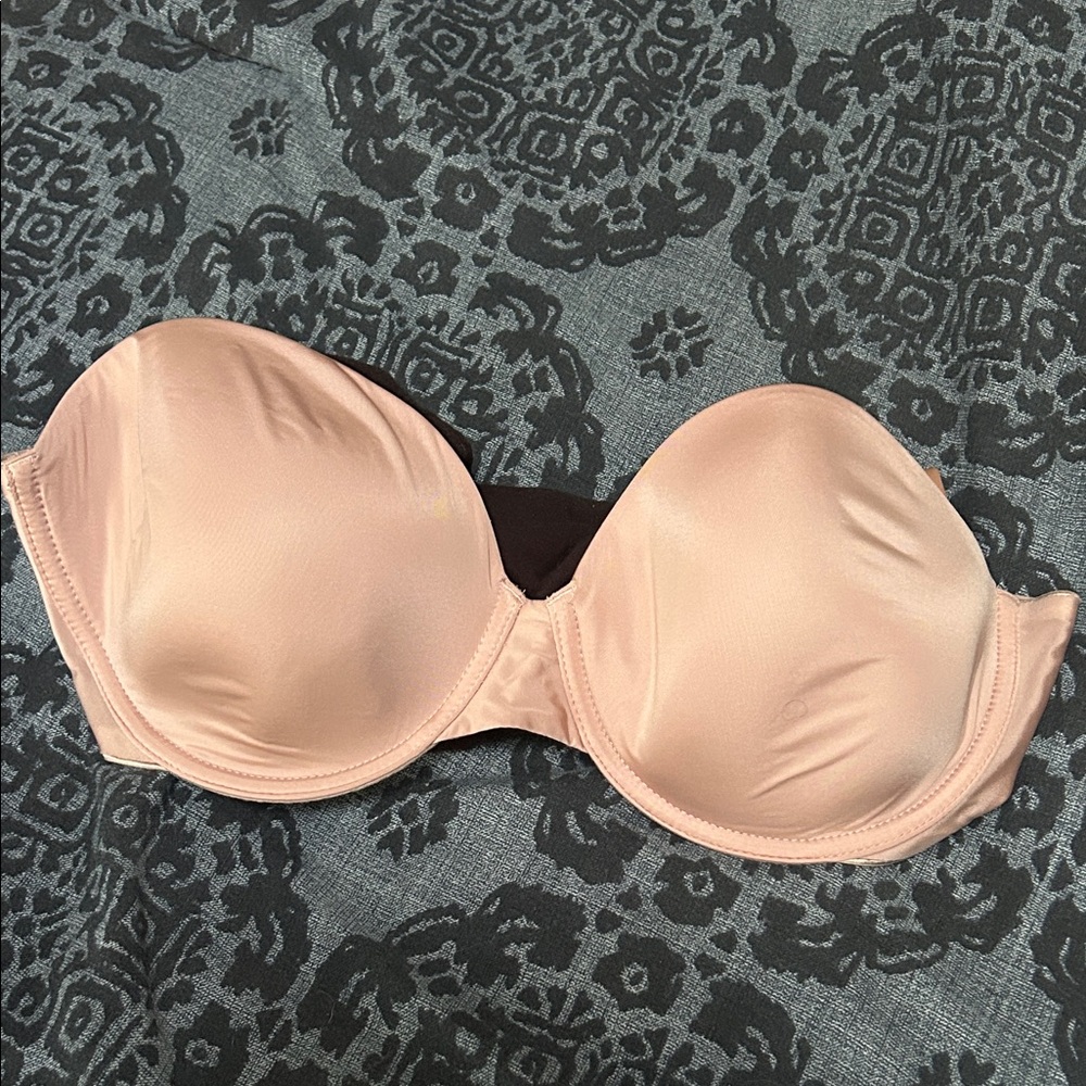 Victoria's Secret Blush Strapless Bra